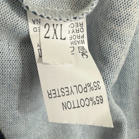 Christmas Hooded Sweatshirt Red White Blue Moo-ey and Bright Cow NWOT - Picture 7 of 7